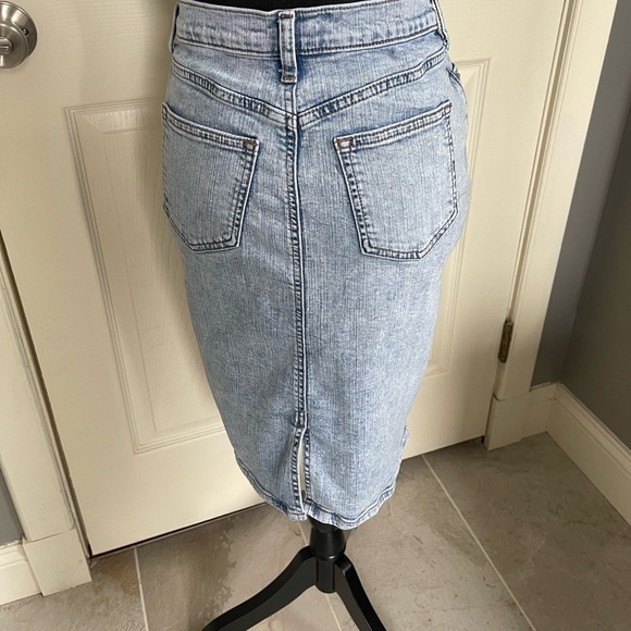 Banana Republic Denim Skirt - Picture 2 of 7